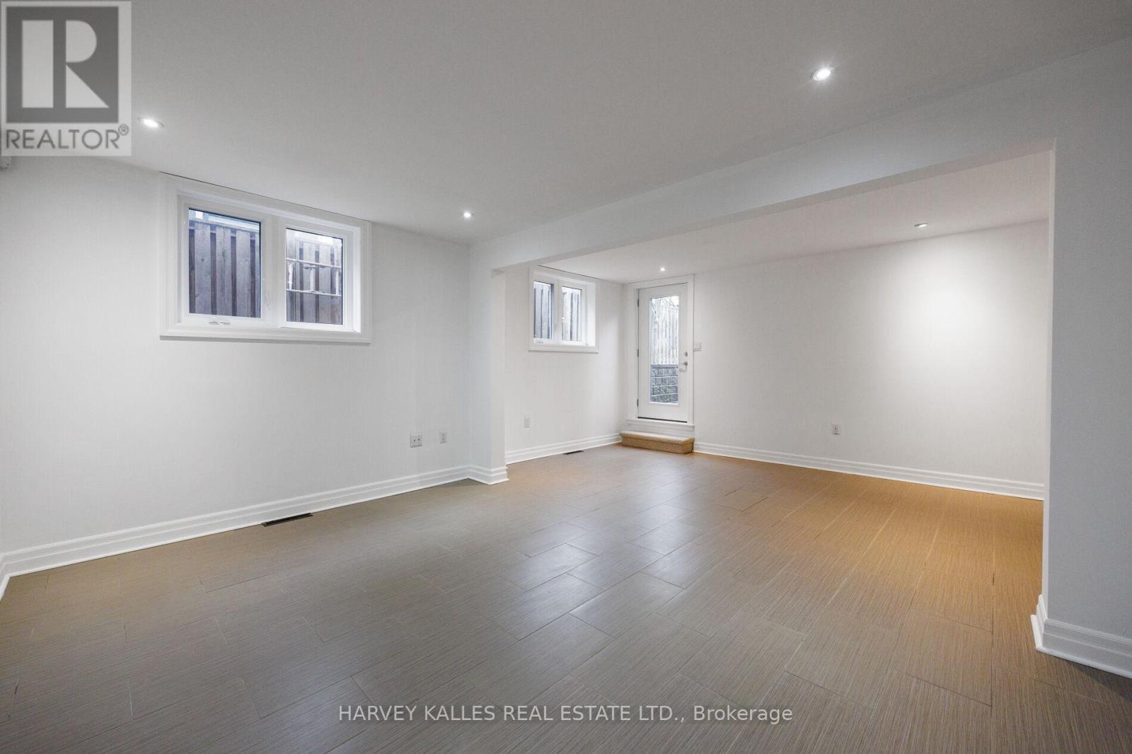19 Blair Athol Crescent, Toronto, Ontario  M9A 1X6 - Photo 47 - W13468054