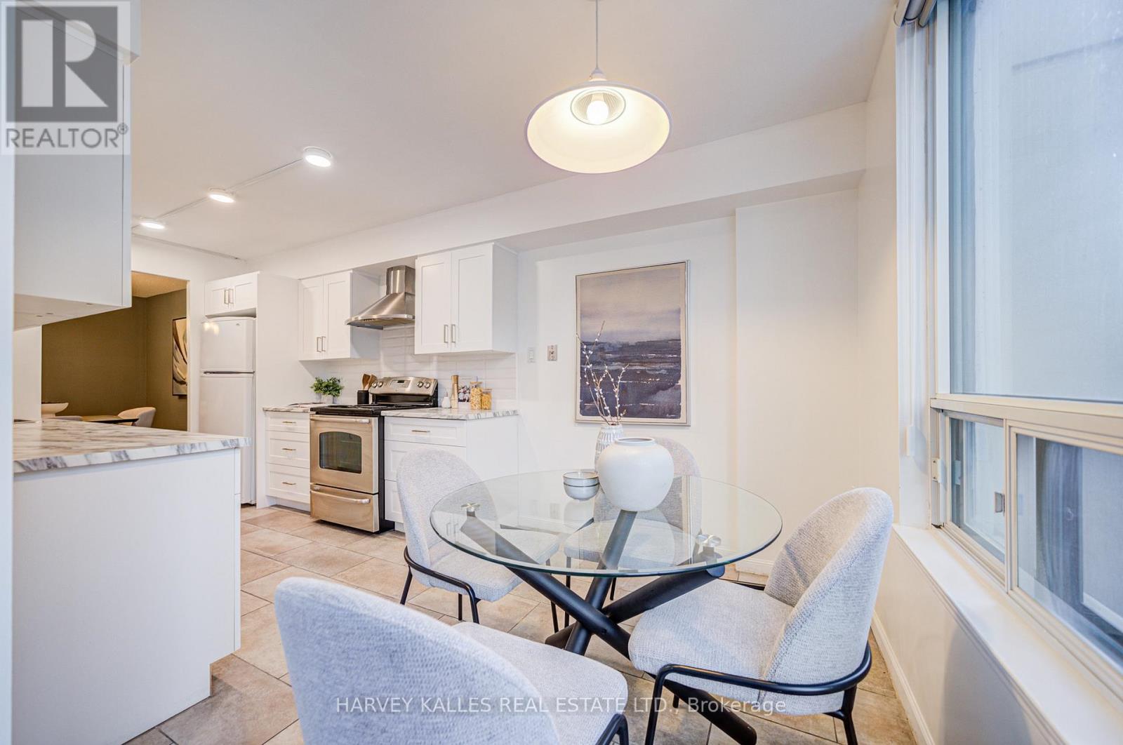 212 - 120 Promenade Circle, Vaughan, Ontario  L4J 7W9 - Photo 18 - N13469610