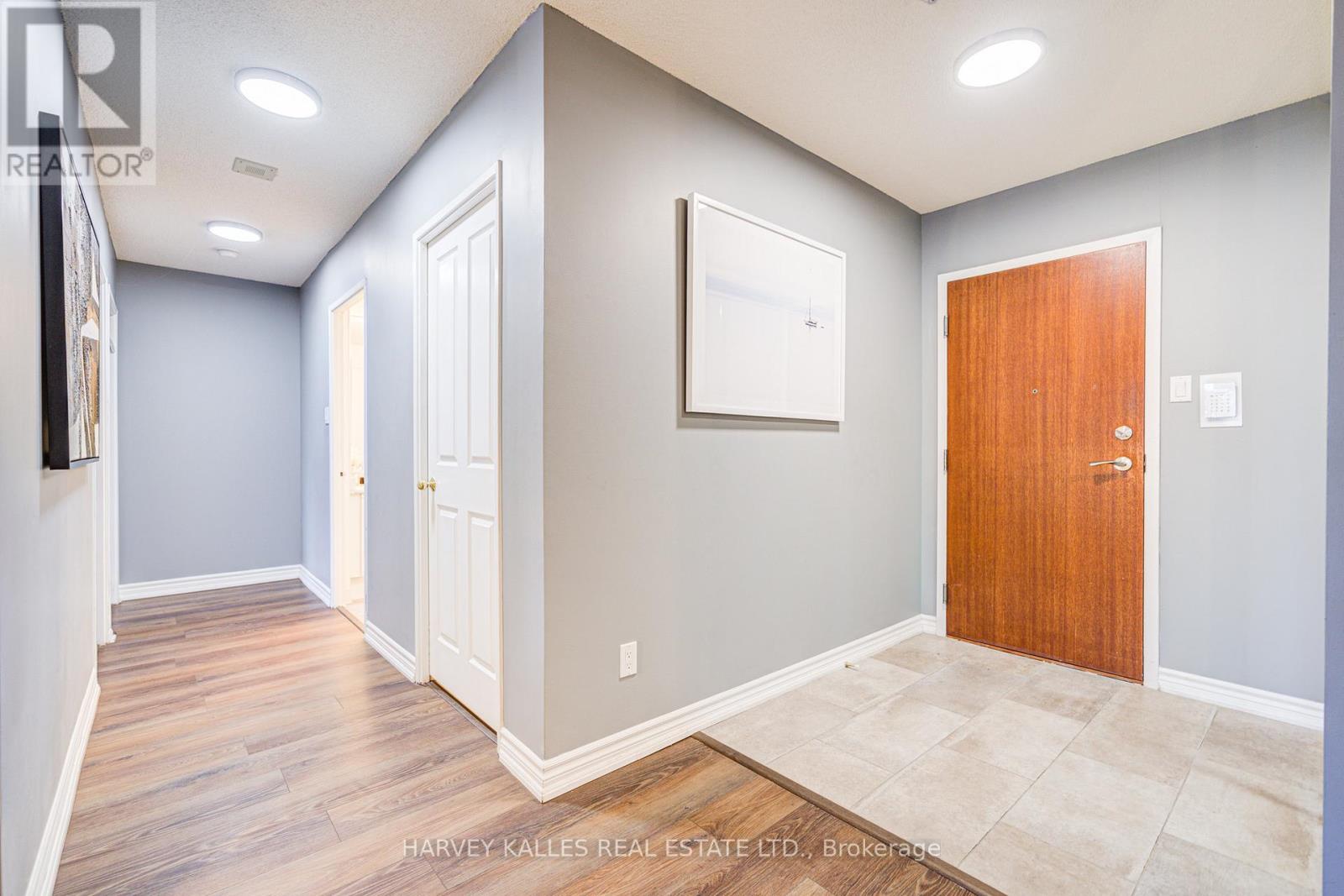 212 - 120 Promenade Circle, Vaughan, Ontario  L4J 7W9 - Photo 27 - N13469610