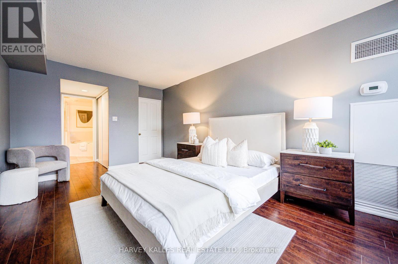 212 - 120 Promenade Circle, Vaughan, Ontario  L4J 7W9 - Photo 35 - N13469610