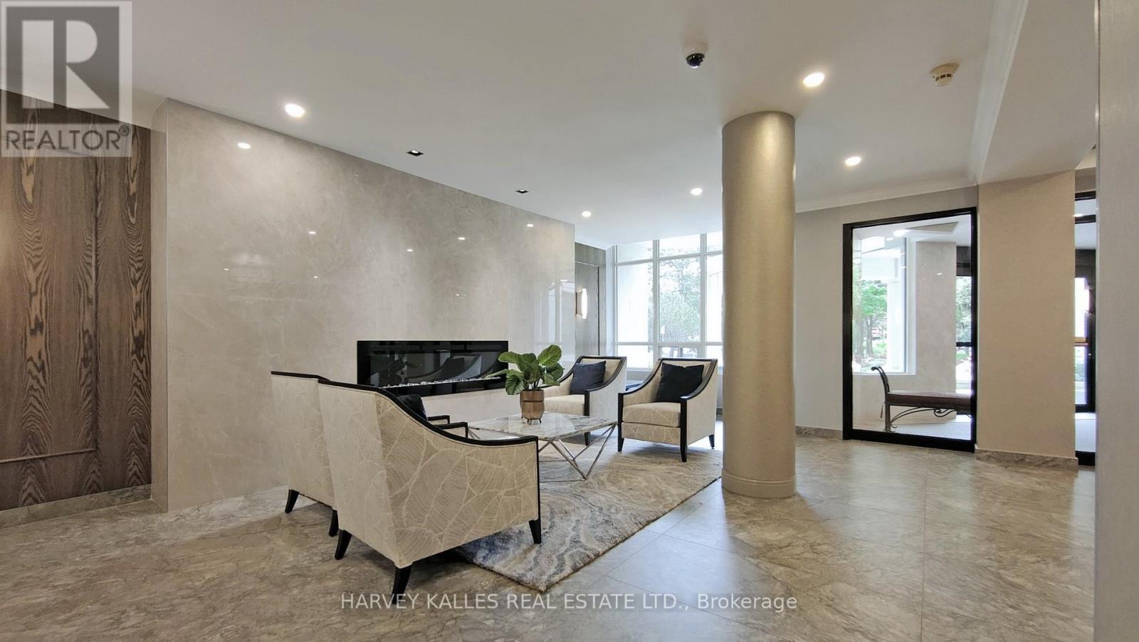 212 - 120 Promenade Circle, Vaughan, Ontario  L4J 7W9 - Photo 6 - N13469610