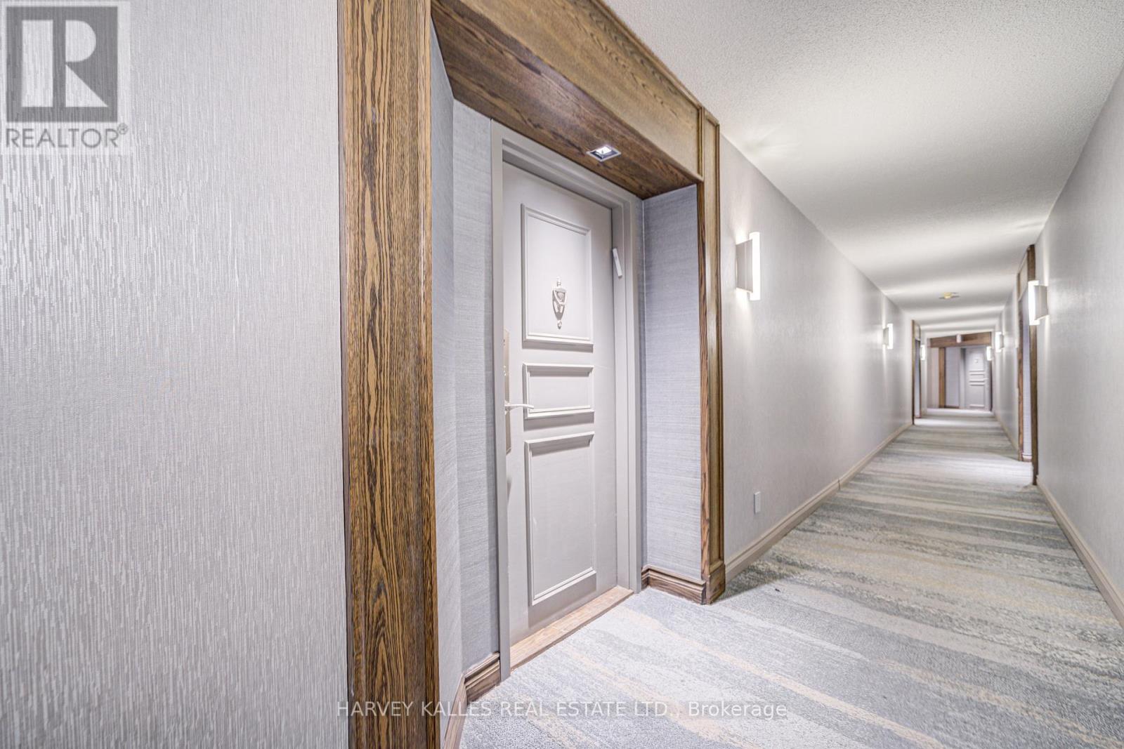 212 - 120 Promenade Circle, Vaughan, Ontario  L4J 7W9 - Photo 9 - N13469610