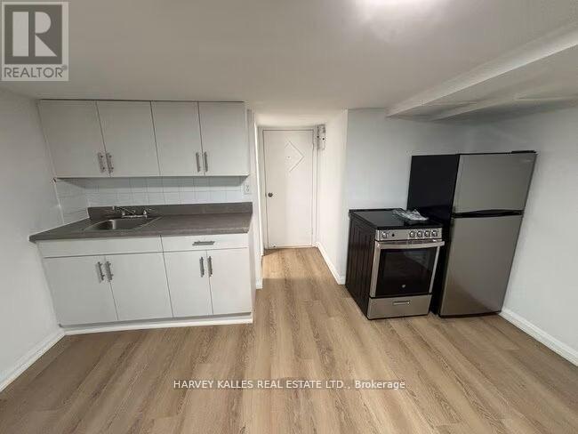 3 - 1215 Bathurst Street, Toronto, Ontario  M5R 3H3 - Photo 3 - C13472136