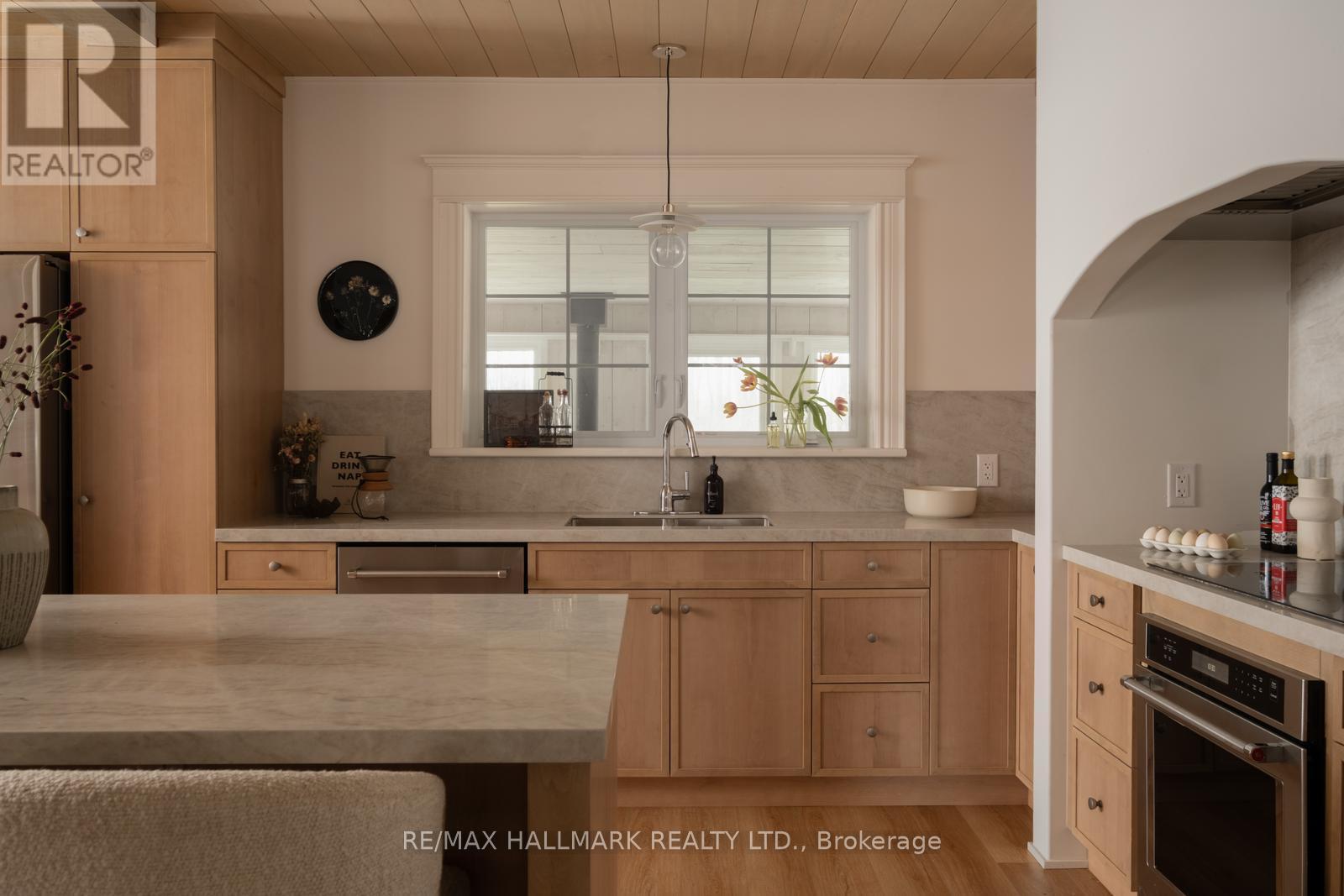 709 Old Milford Road, Prince Edward County, Ontario K0K 2T0 - Photo 13 - X13472836