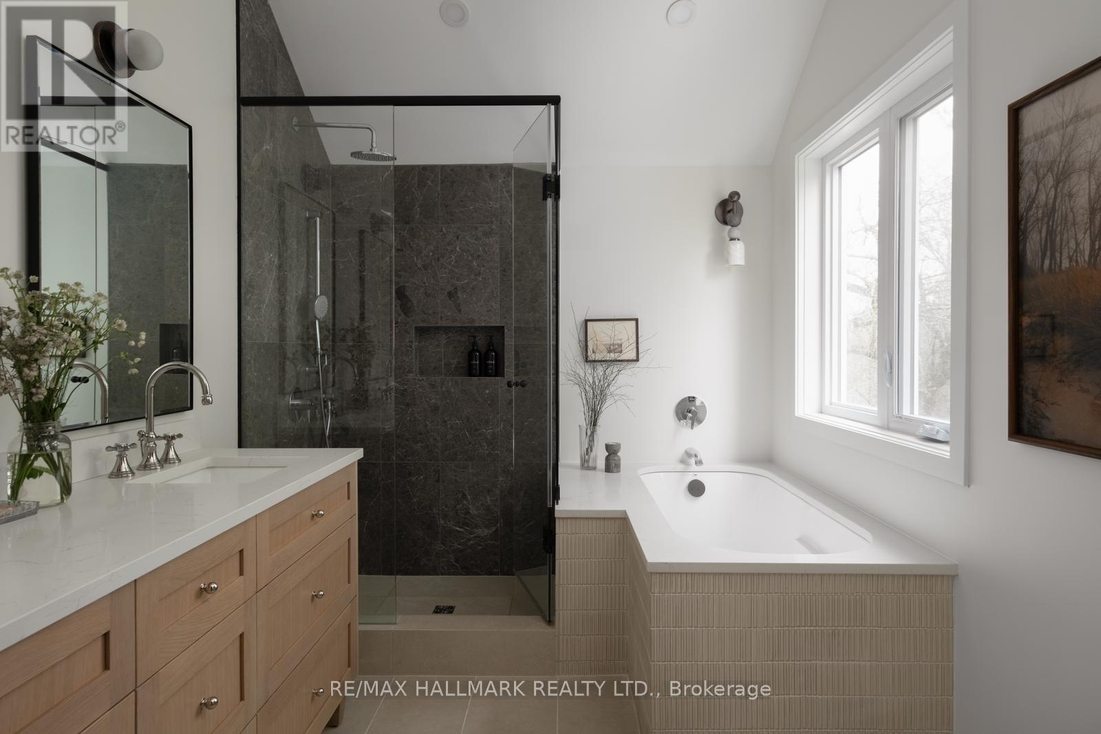 709 Old Milford Road, Prince Edward County, Ontario K0K 2T0 - Photo 29 - X13472836