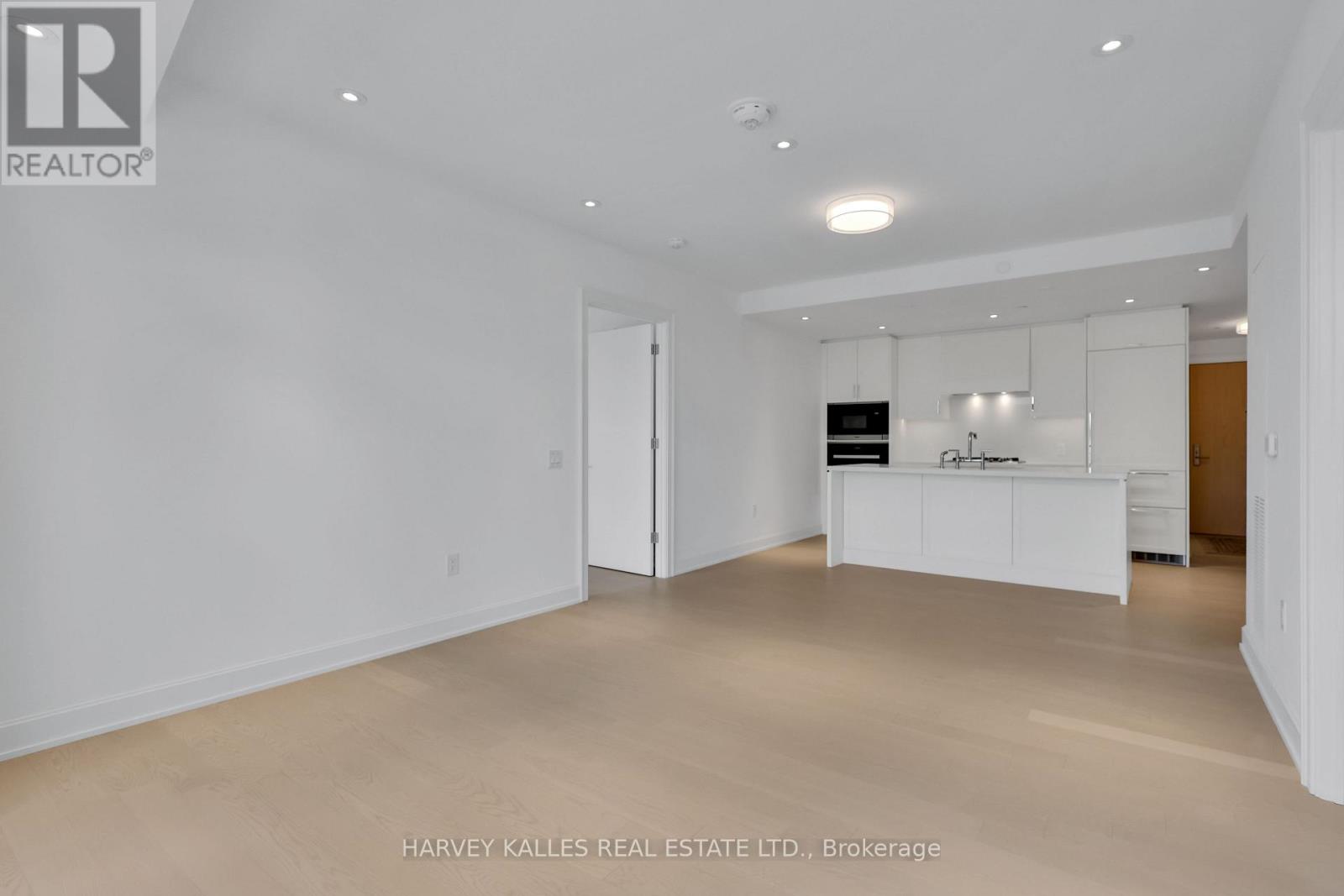 403 - 1 Strathgowan Avenue, Toronto, Ontario  M4N 0B3 - Photo 15 - C13473320