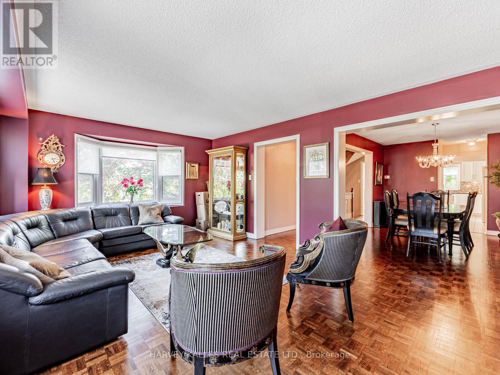 1 Edenbridge Drive, Vaughan, Ontario  L4J 8C3 - Photo 11 - N13473900