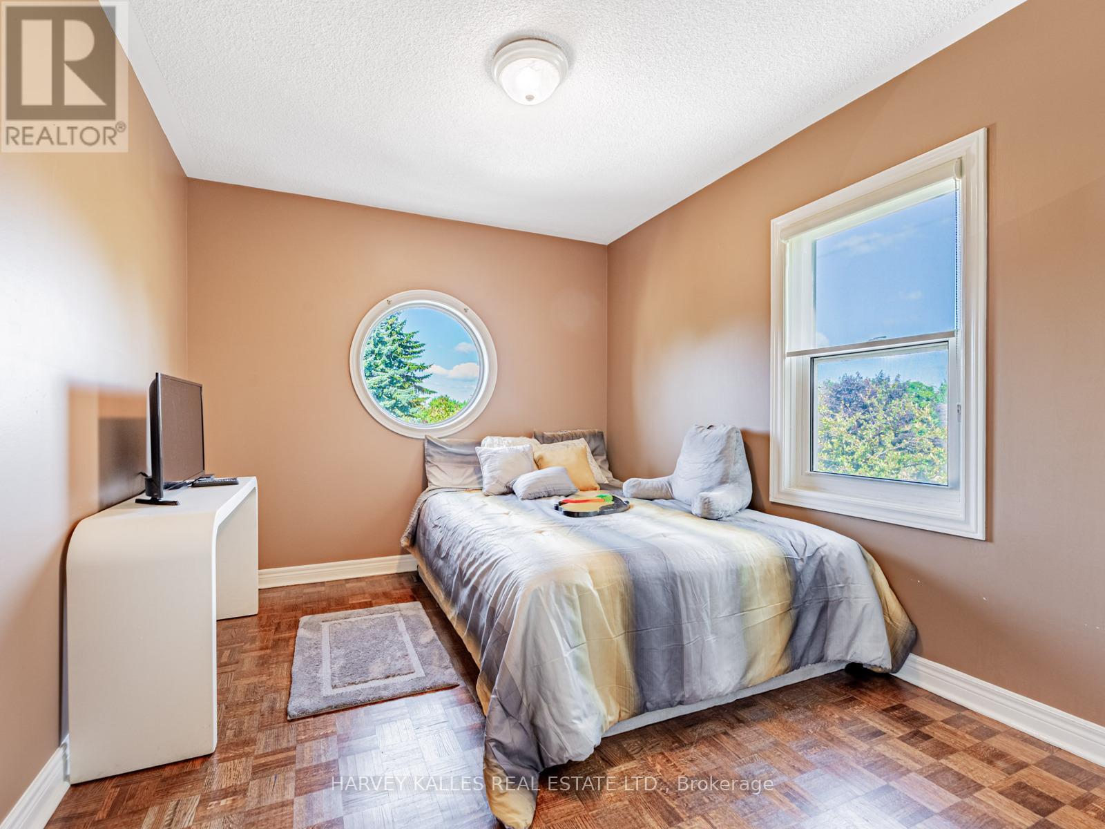 1 Edenbridge Drive, Vaughan, Ontario  L4J 8C3 - Photo 19 - N13473900