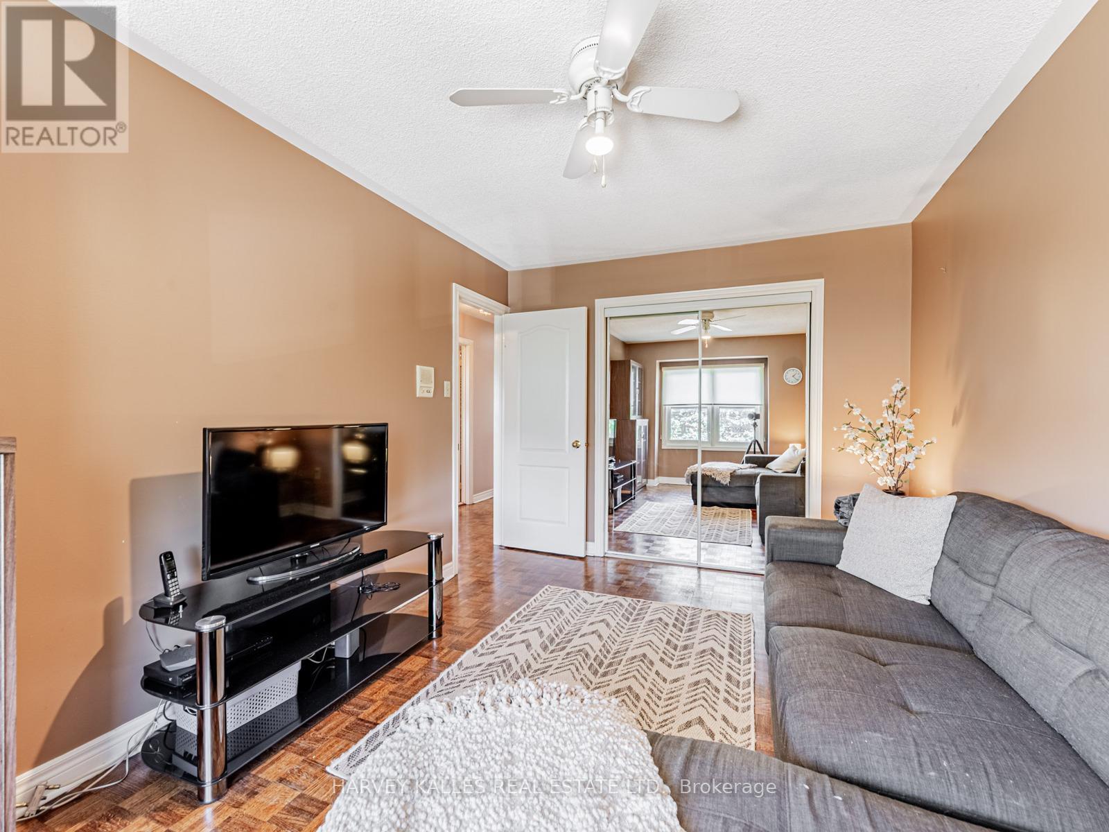 1 Edenbridge Drive, Vaughan, Ontario  L4J 8C3 - Photo 21 - N13473900
