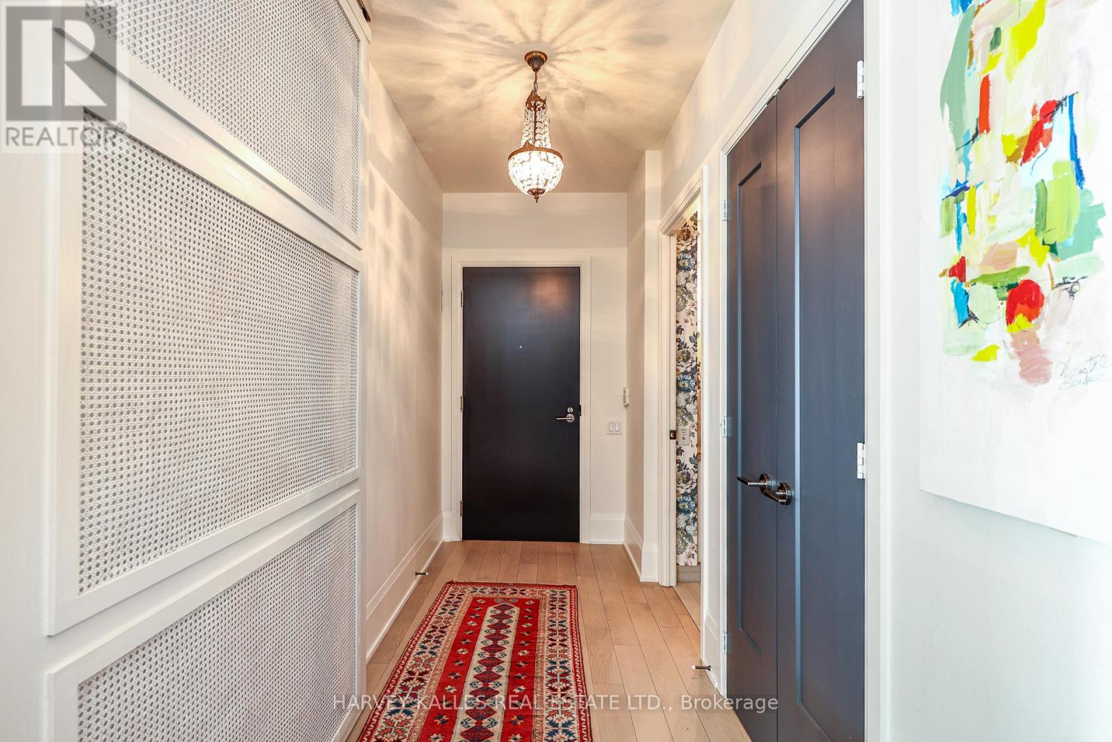 2407 - 101 Erskine Avenue, Toronto, Ontario M4P 0C5 - Photo 2 - C13474286