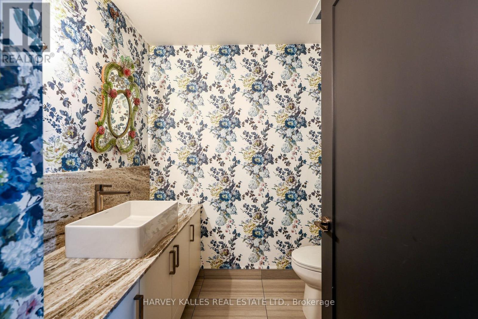 2407 - 101 Erskine Avenue, Toronto, Ontario M4P 0C5 - Photo 4 - C13474286