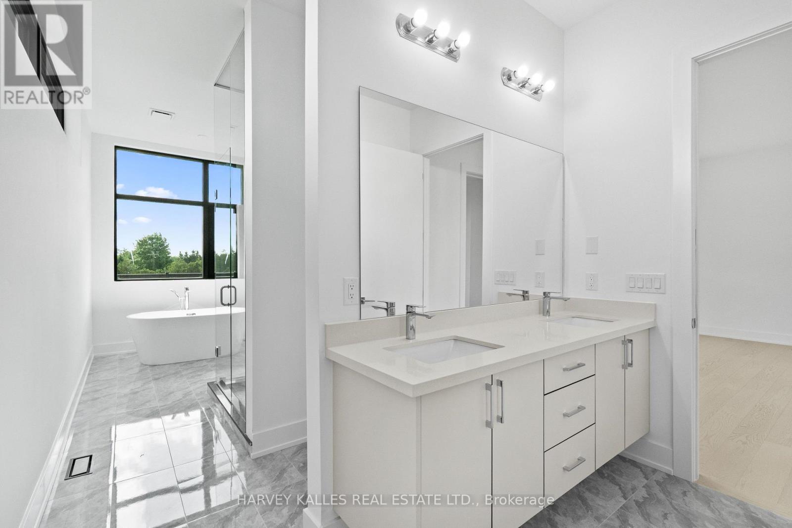 2 Sugarbush Court, Halton Hills, Ontario L7G 4S7 - Photo 37 - W13474164