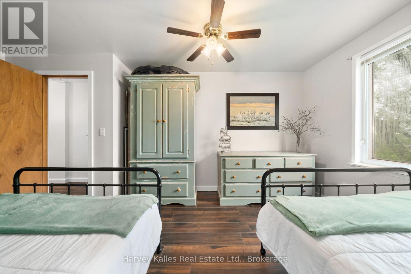 13965 Loyalist Parkway, Prince Edward County, Ontario K0K 2T0 - Photo 23 - X13476862