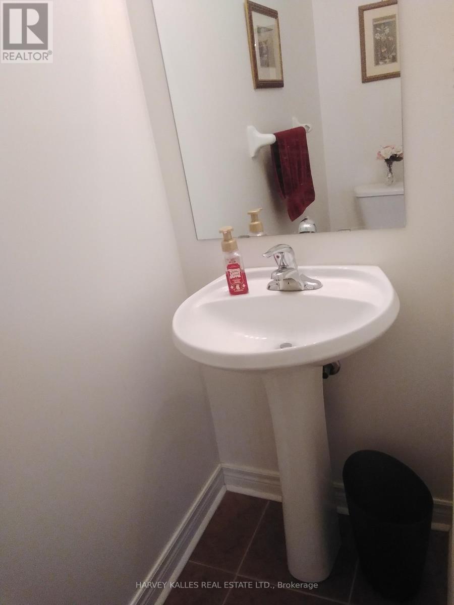5561 Katy Gate, Mississauga, Ontario  L5M 7M9 - Photo 27 - W13477656