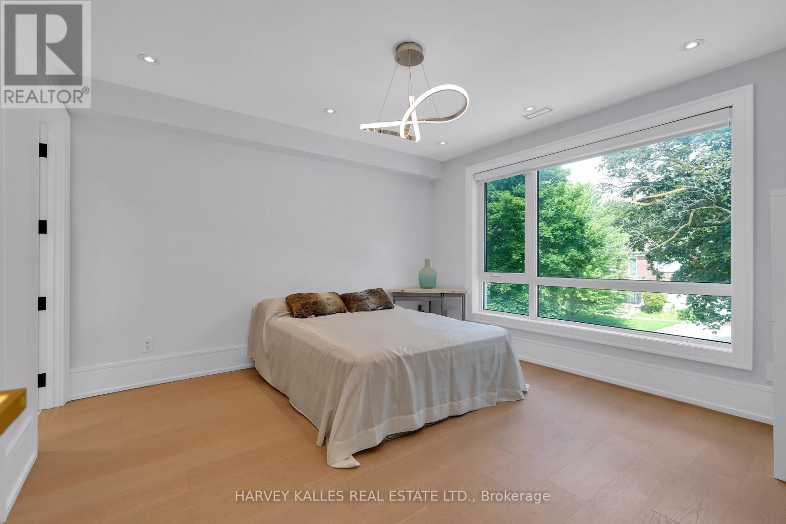 615 Briar Hill Avenue, Toronto, Ontario M5N 1N4 - Photo 23 - C13478402