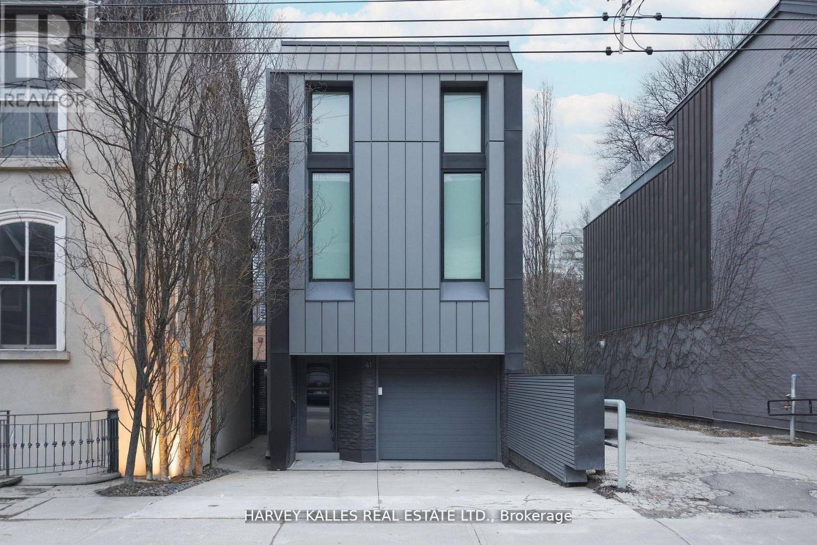 41 BERRYMAN STREET, Toronto, Ontario
