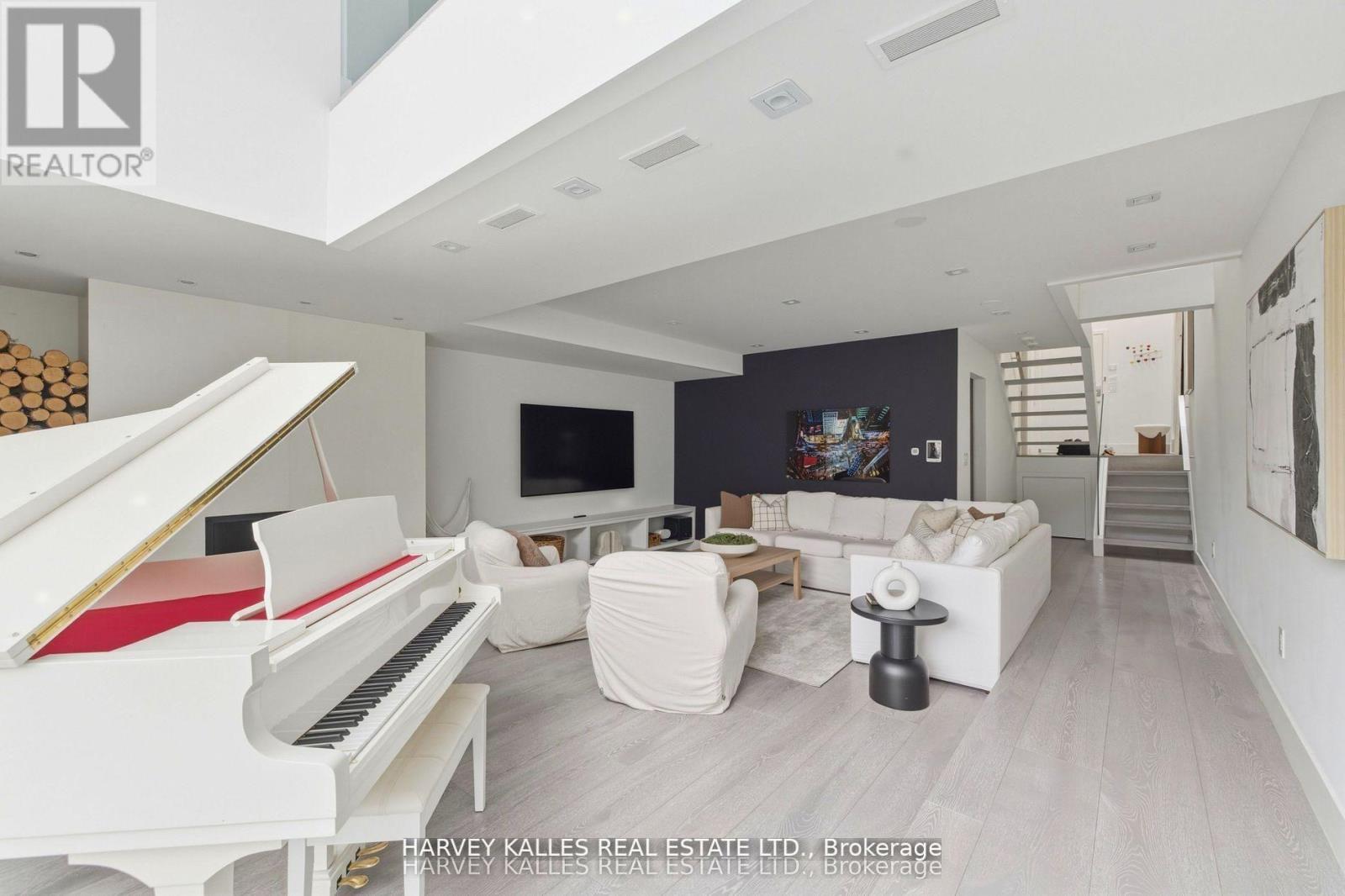 41 Berryman Street, Toronto, Ontario  M5R 1M7 - Photo 46 - C13480028