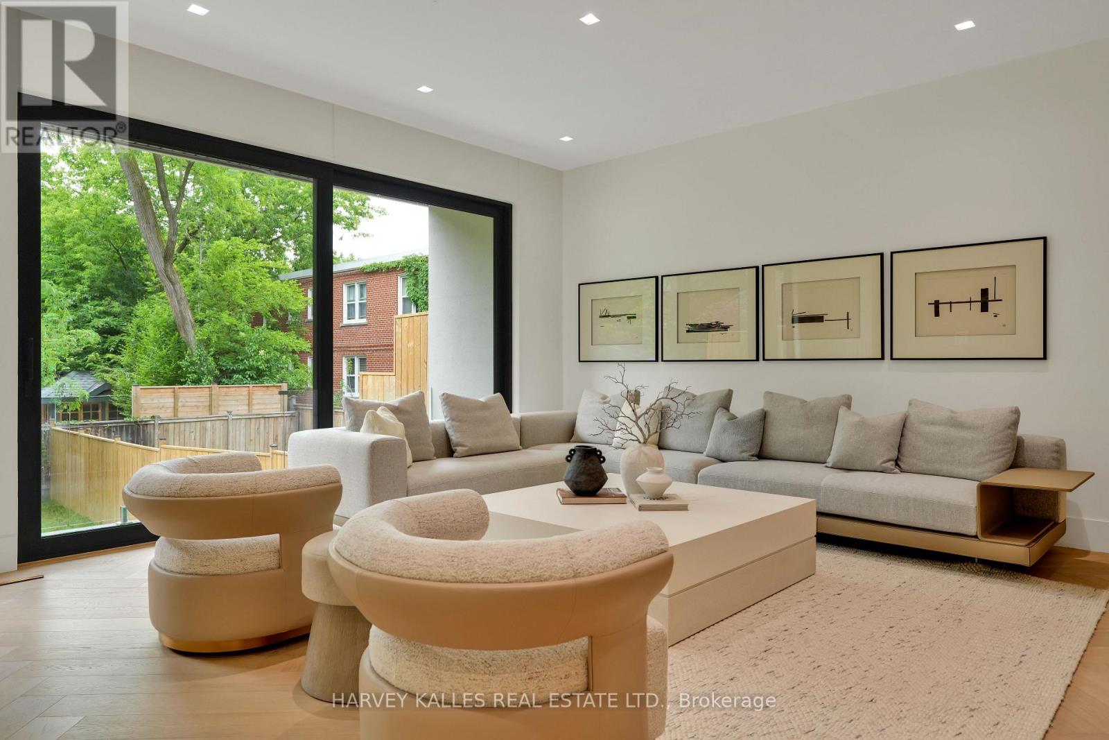 108 Heath Street W, Toronto, Ontario M4V 1T6 - Photo 13 - C13480092