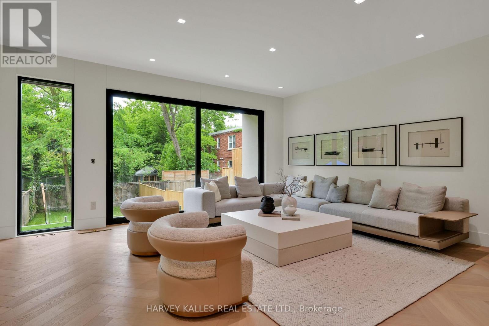 108 Heath Street W, Toronto, Ontario M4V 1T6 - Photo 16 - C13480092