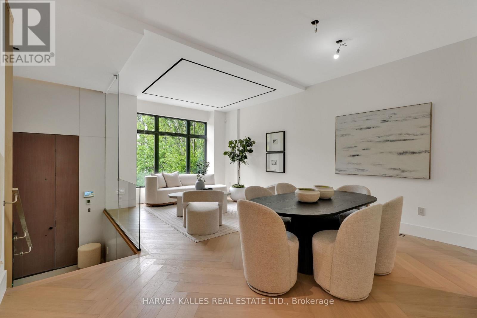 108 Heath Street W, Toronto, Ontario M4V 1T6 - Photo 3 - C13480092