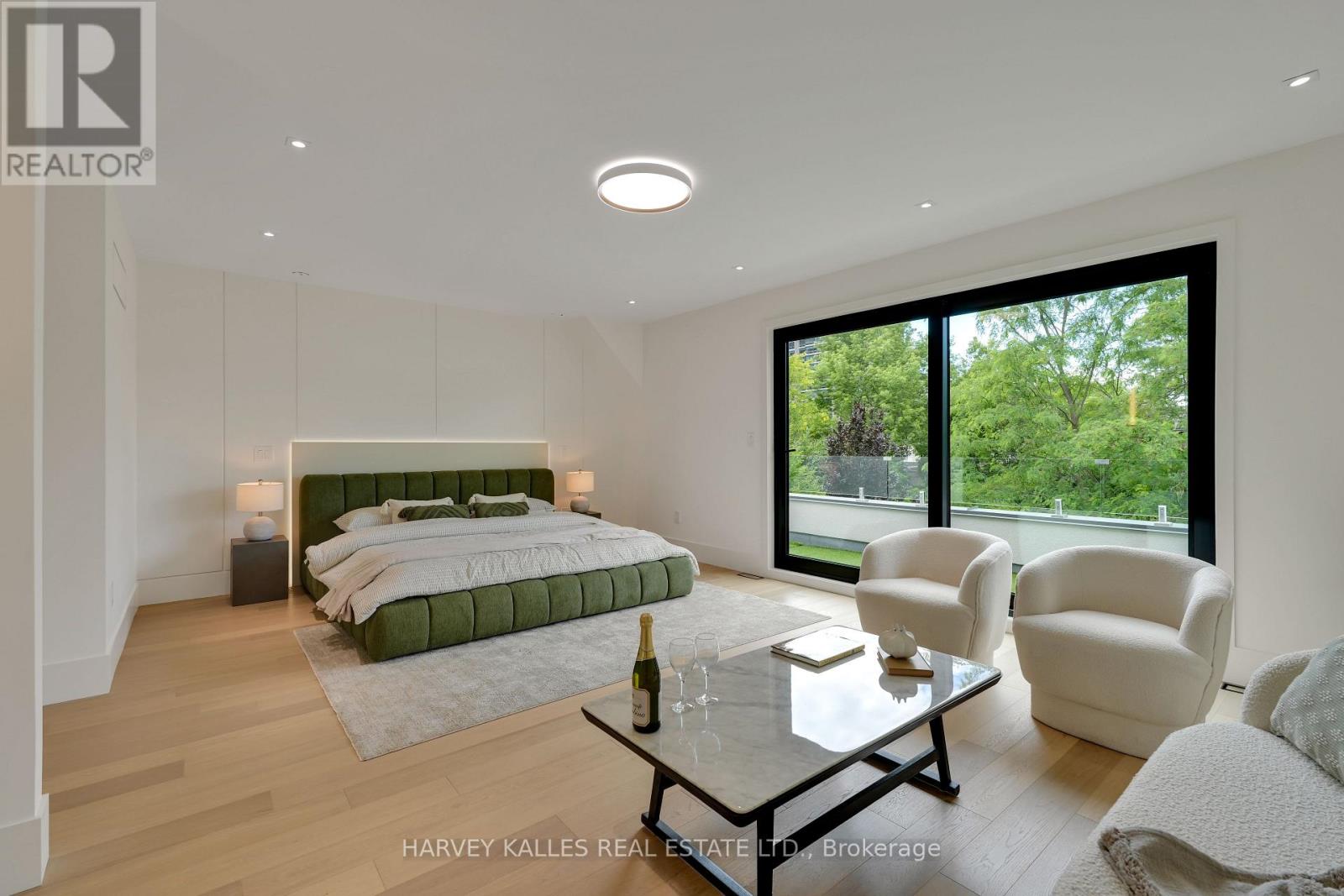 108 Heath Street W, Toronto, Ontario M4V 1T6 - Photo 32 - C13480092