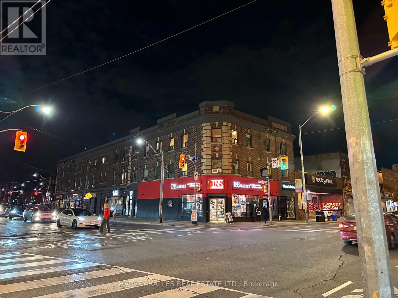 978 Bloor Street, Toronto, Ontario  M6H 2X1 - Photo 2 - W13480460