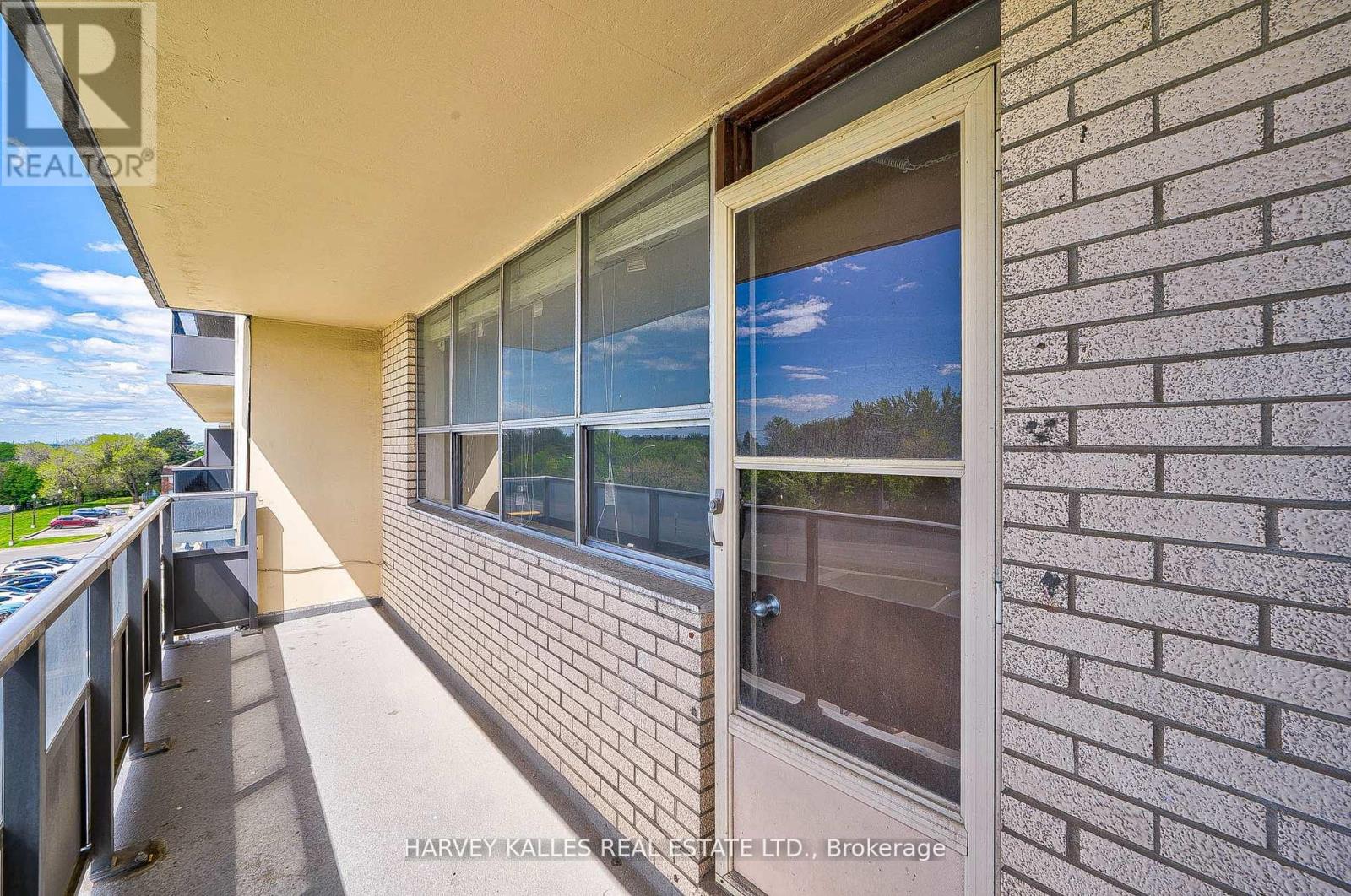 708 - 2000 Sheppard Avenue W, Toronto, Ontario  M3N 1A2 - Photo 32 - W13480610
