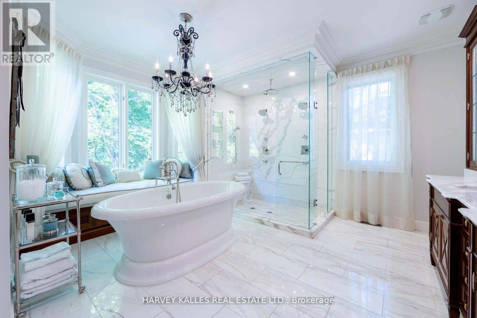 48 Wimpole Drive, Toronto, Ontario  M2L 2L3 - Photo 30 - C13482906
