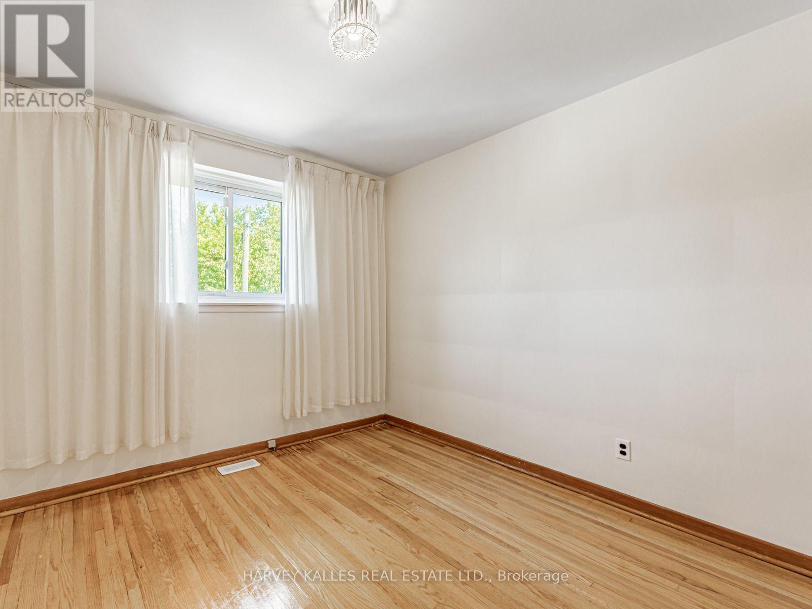 205 Vauxhall Drive, Toronto, Ontario M1P 1R6 - Photo 13 - E13483684