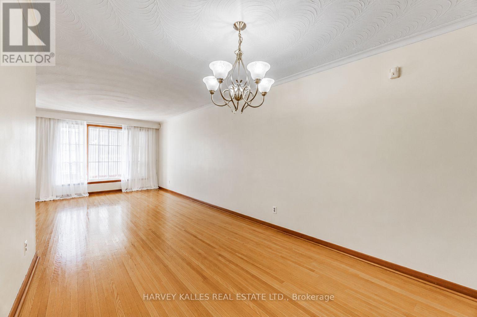 205 Vauxhall Drive, Toronto, Ontario M1P 1R6 - Photo 6 - E13483684