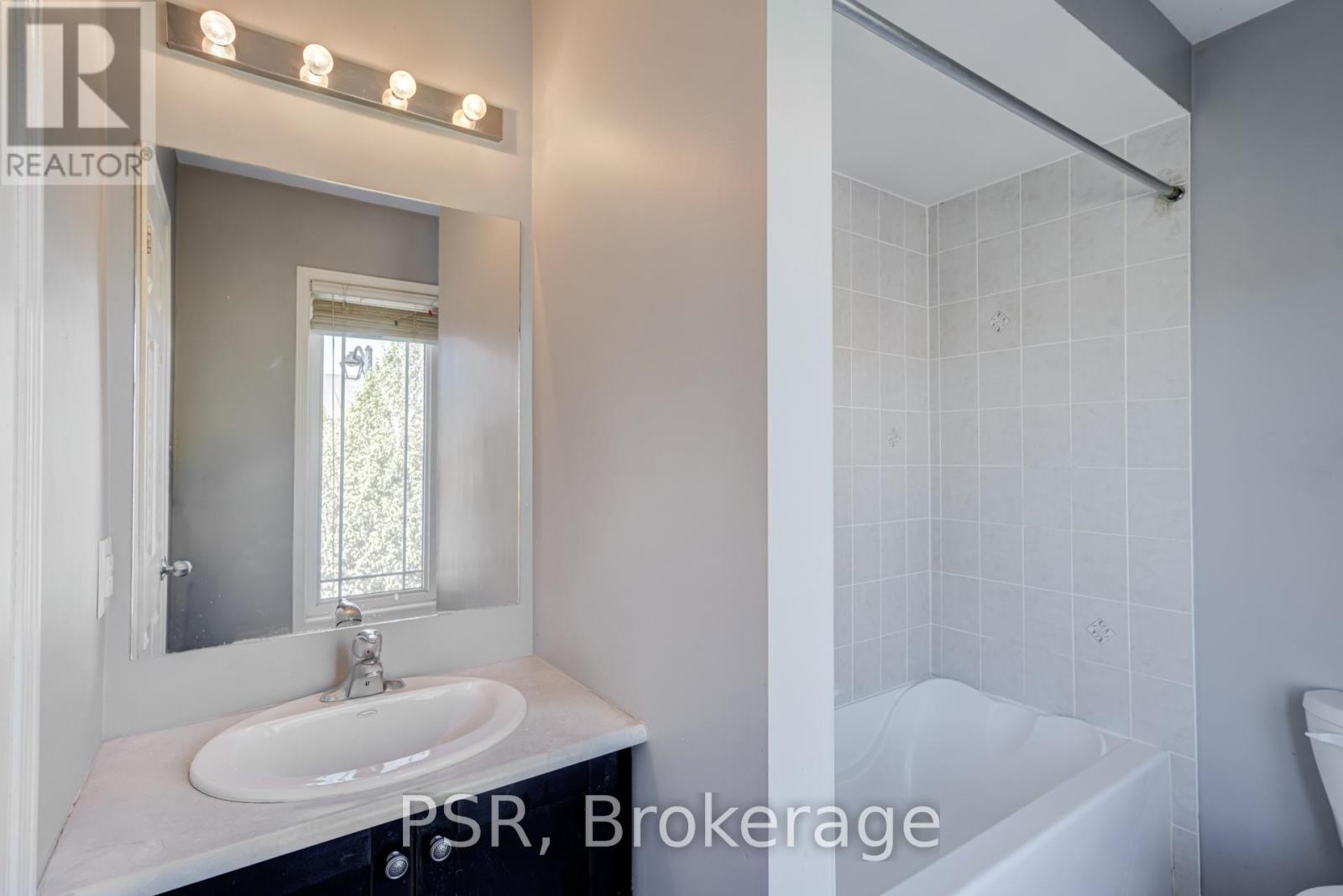 69 Orr Drive, Bradford West Gwillimbury, Ontario L3Z 0B9 - Photo 18 - N13485164