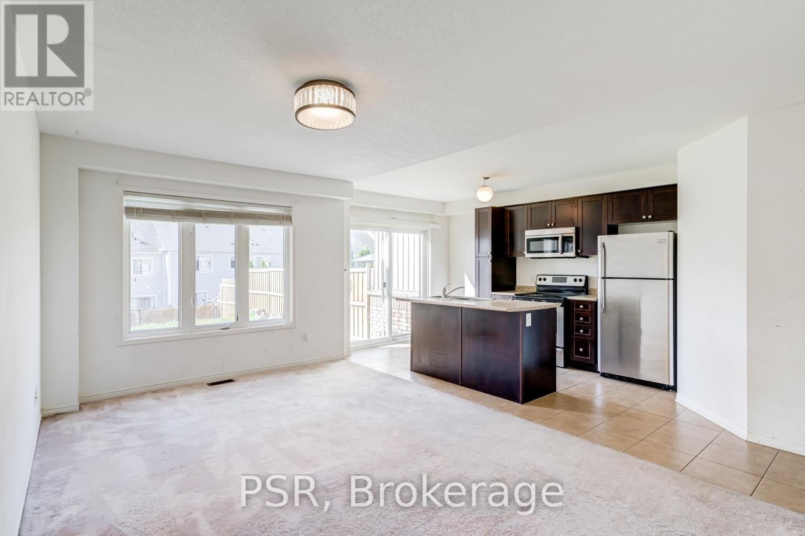 69 Orr Drive, Bradford West Gwillimbury, Ontario L3Z 0B9 - Photo 5 - N13485164