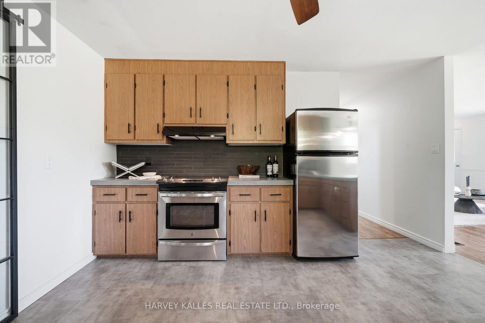 511 County Road 8, Prince Edward County, Ontario K0K 2T0 - Photo 11 - X13488462