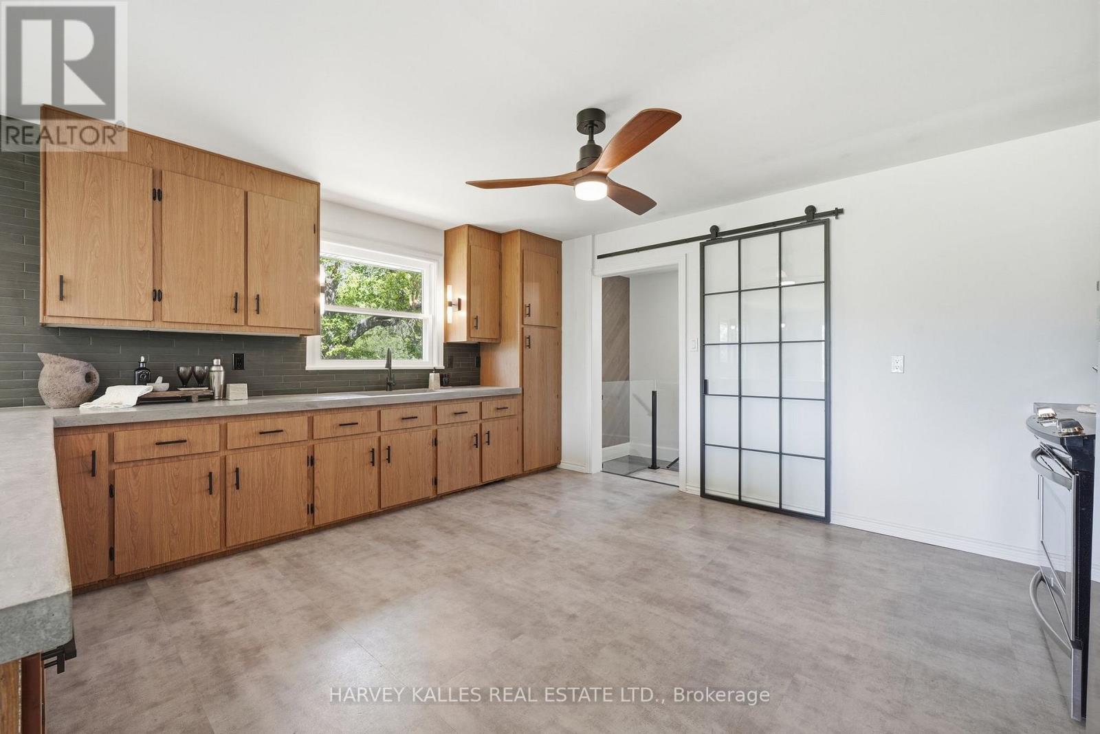 511 County Road 8, Prince Edward County, Ontario K0K 2T0 - Photo 13 - X13488462