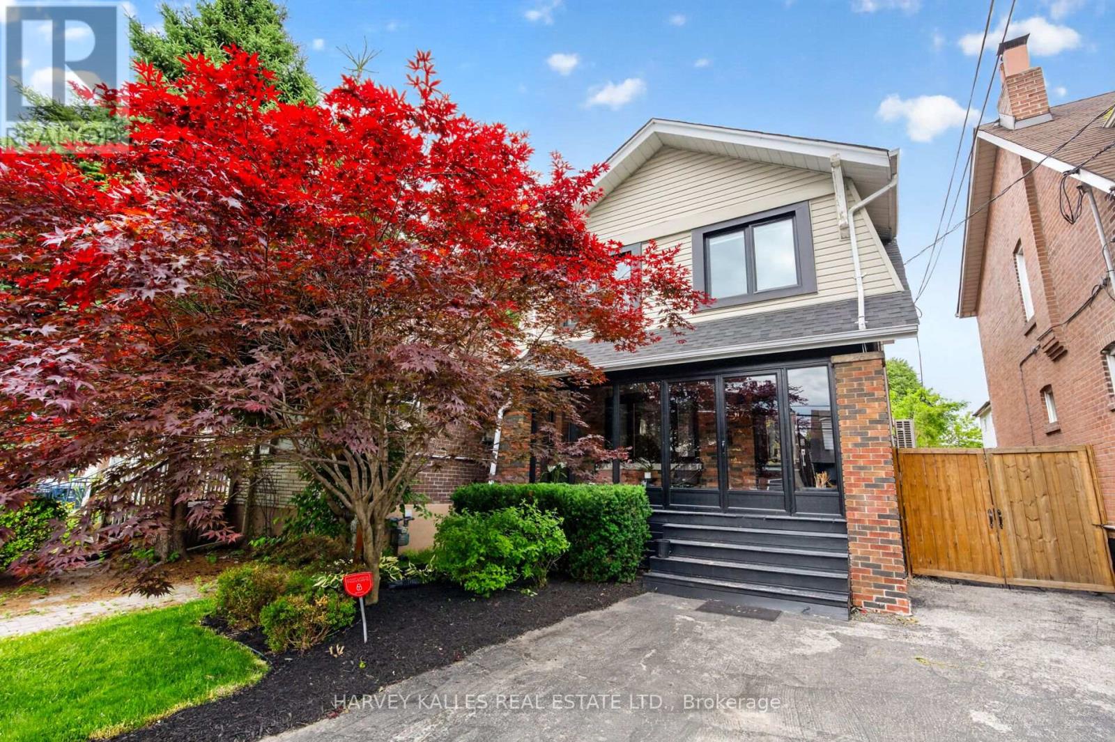 117 DAWES ROAD, Toronto, Ontario