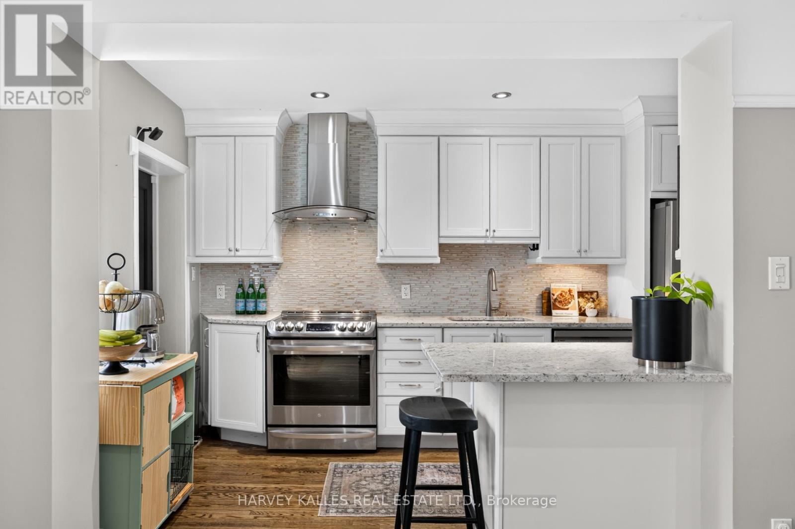 117 Dawes Road, Toronto, Ontario M4C 5B8 - Photo 13 - E13496548