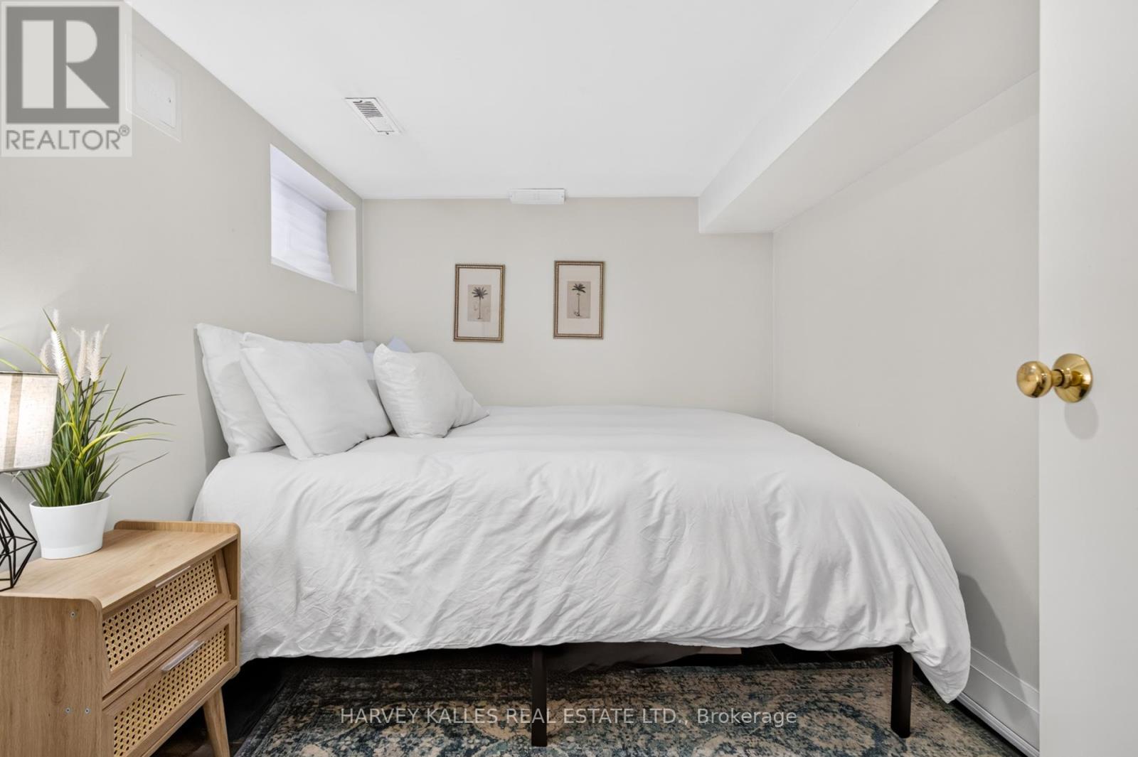 117 Dawes Road, Toronto, Ontario M4C 5B8 - Photo 26 - E13496548