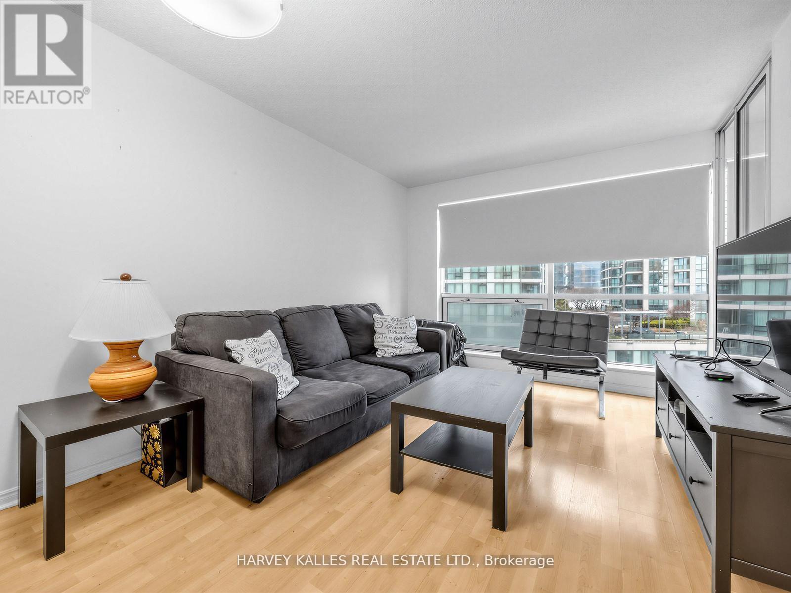 705 - 10 Yonge Street, Toronto, Ontario M5J 1R4 - Photo 17 - C13499794