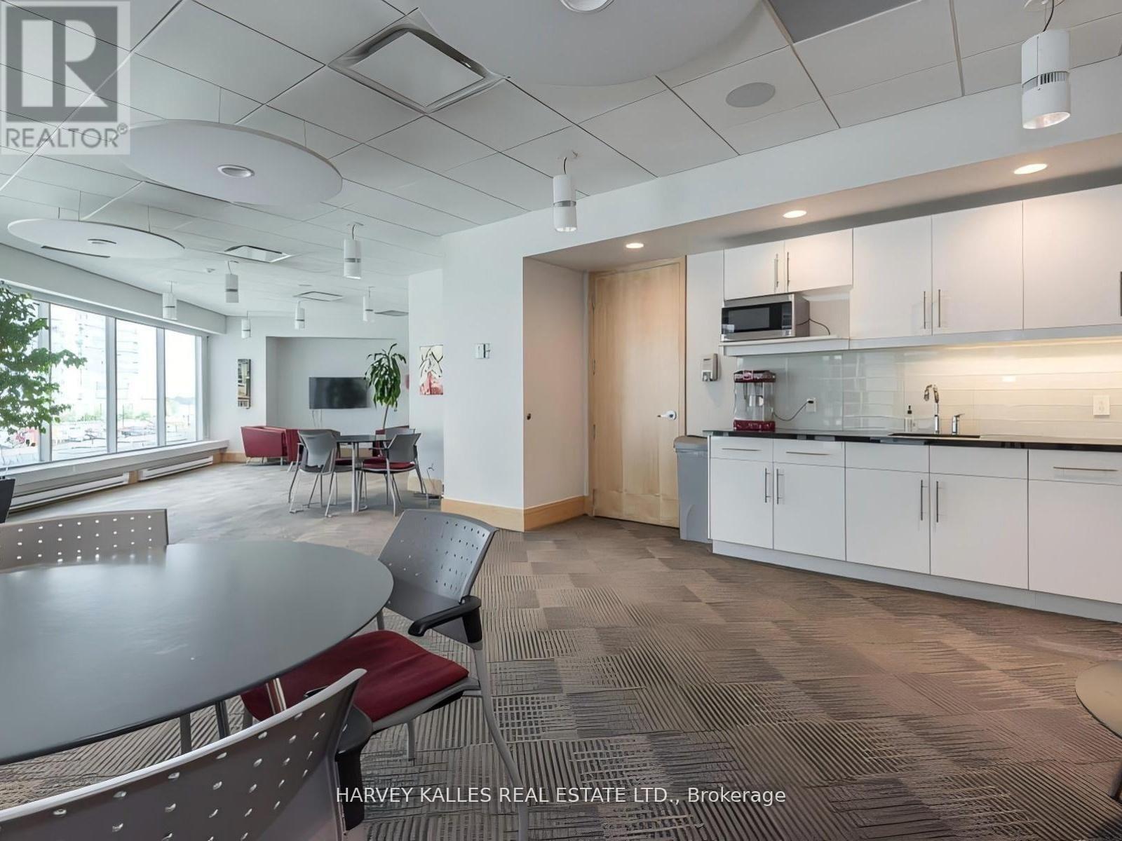 705 - 10 Yonge Street, Toronto, Ontario M5J 1R4 - Photo 37 - C13499794