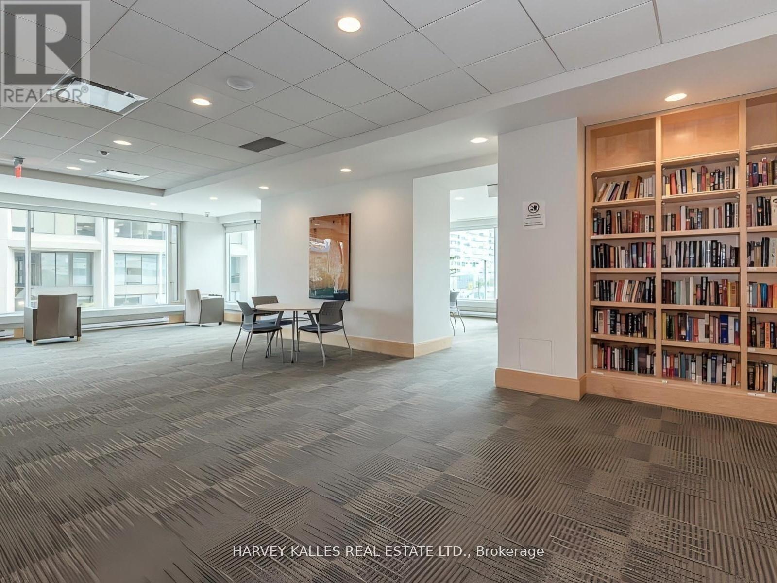 705 - 10 Yonge Street, Toronto, Ontario M5J 1R4 - Photo 40 - C13499794