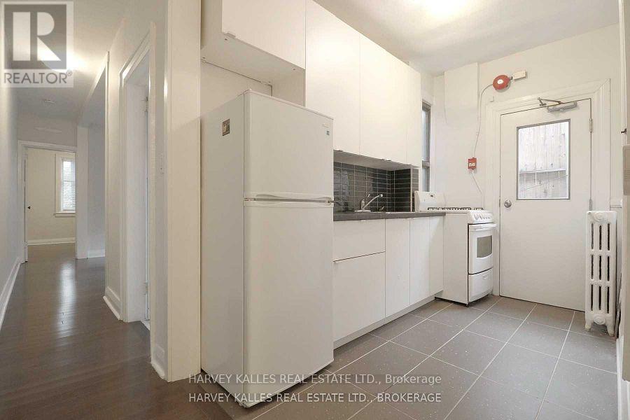 C - 1108 Yonge Street, Toronto, Ontario M4W 2L6 - Photo 3 - C13504768