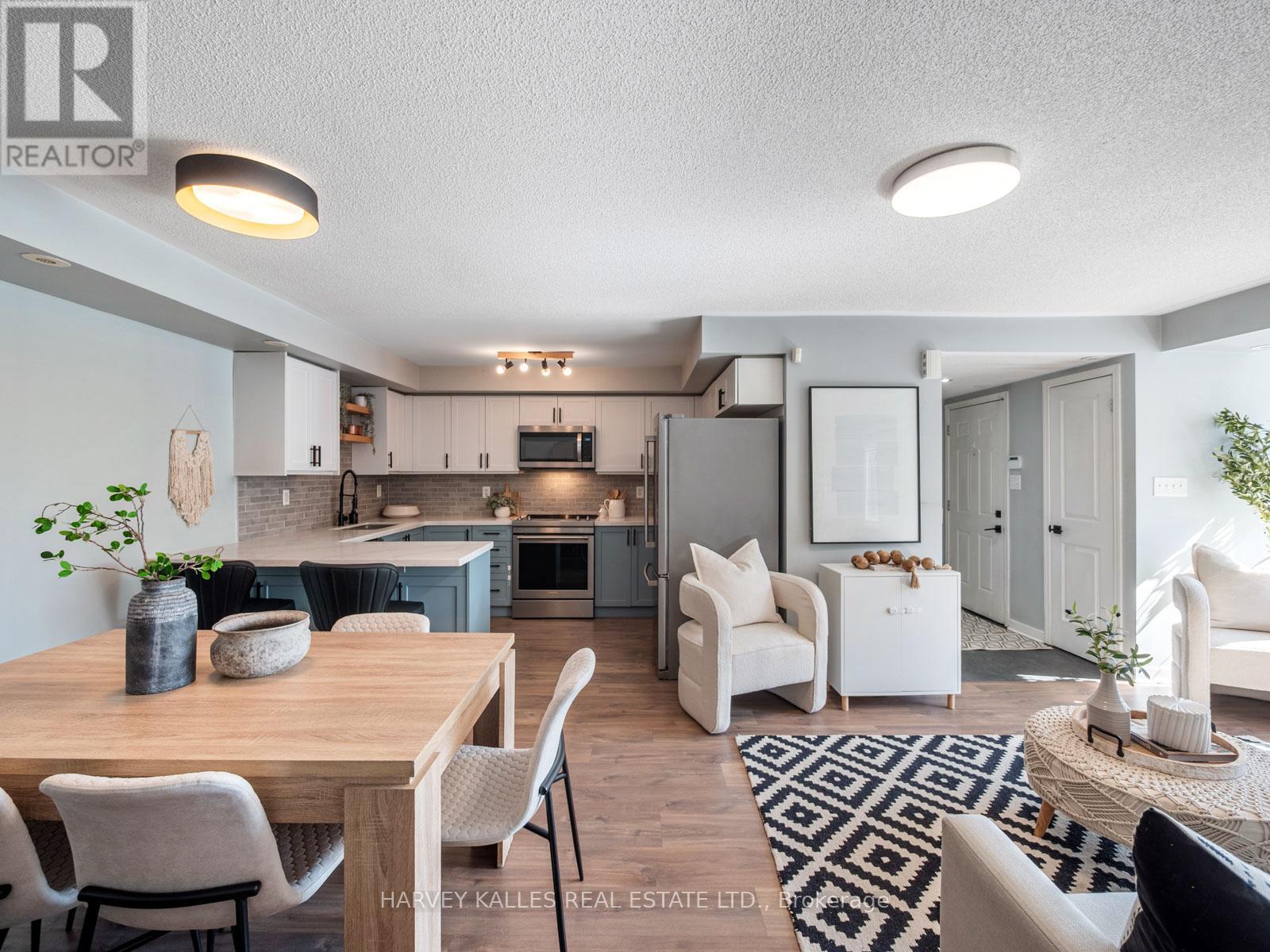 59 Carroll Street, Toronto, Ontario  M4M 3G2 - Photo 16 - E13504774