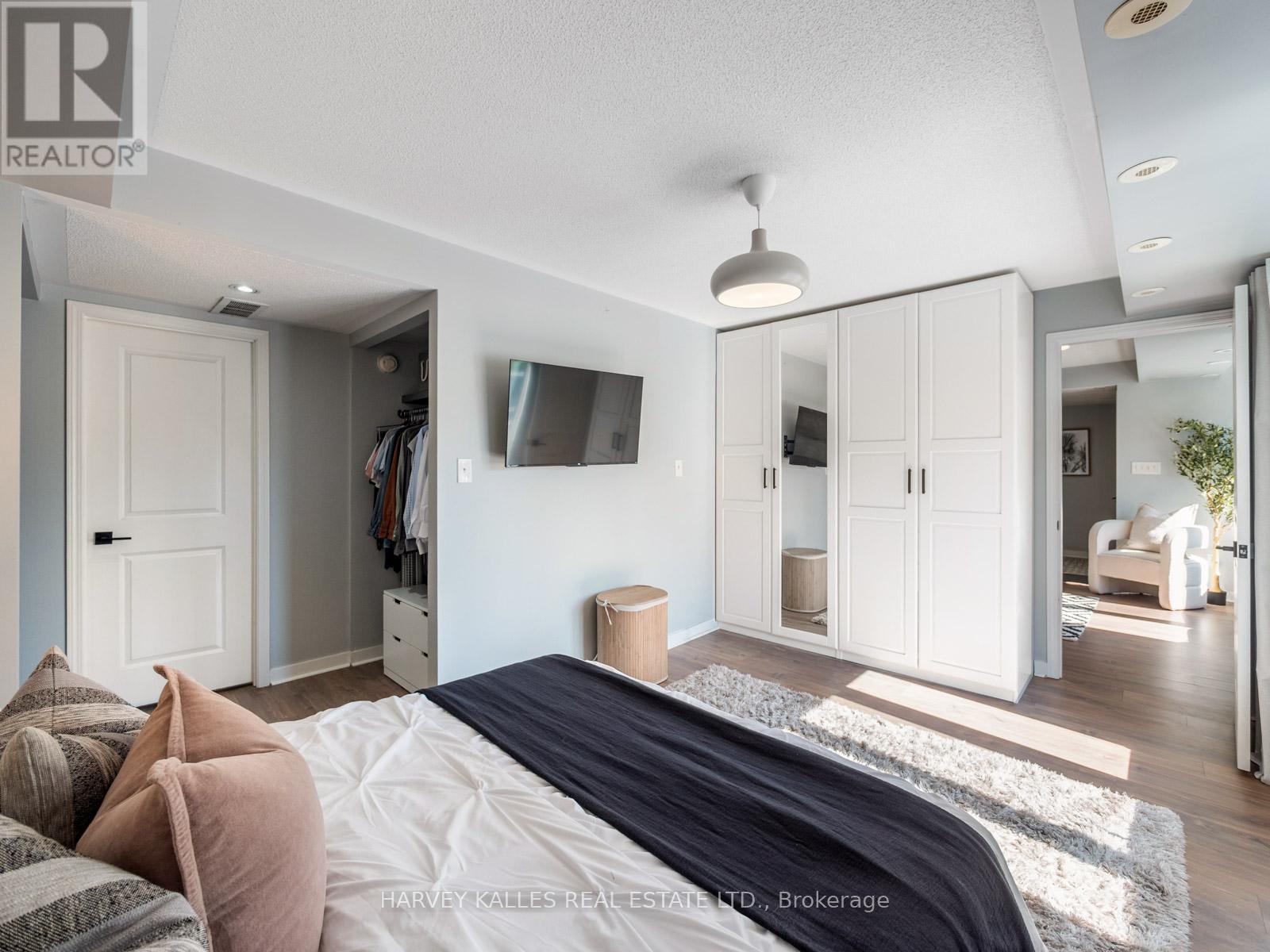 59 Carroll Street, Toronto, Ontario  M4M 3G2 - Photo 39 - E13504774