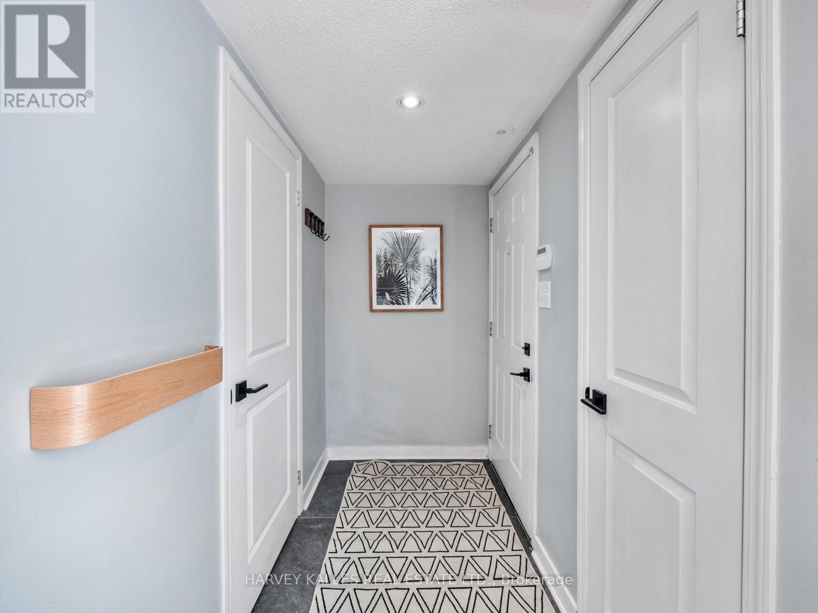 59 Carroll Street, Toronto, Ontario  M4M 3G2 - Photo 6 - E13504774