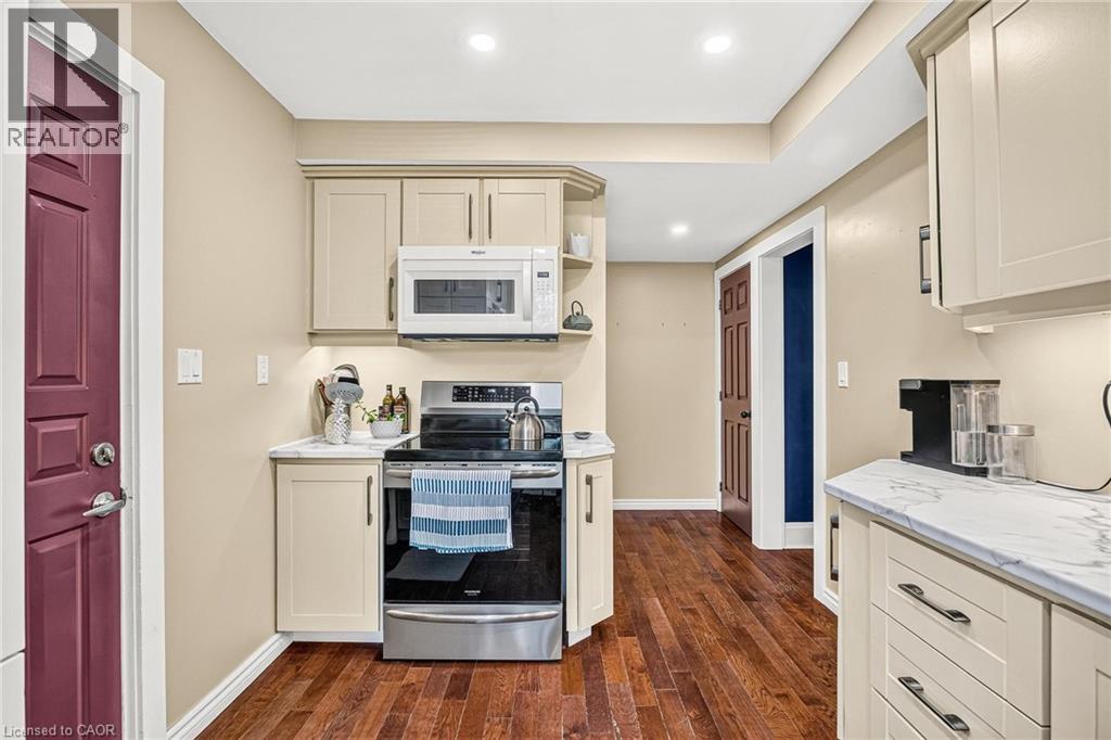 487 Dunsmure Road, Hamilton, Ontario L8H 1G8 - Photo 18 - 40844294