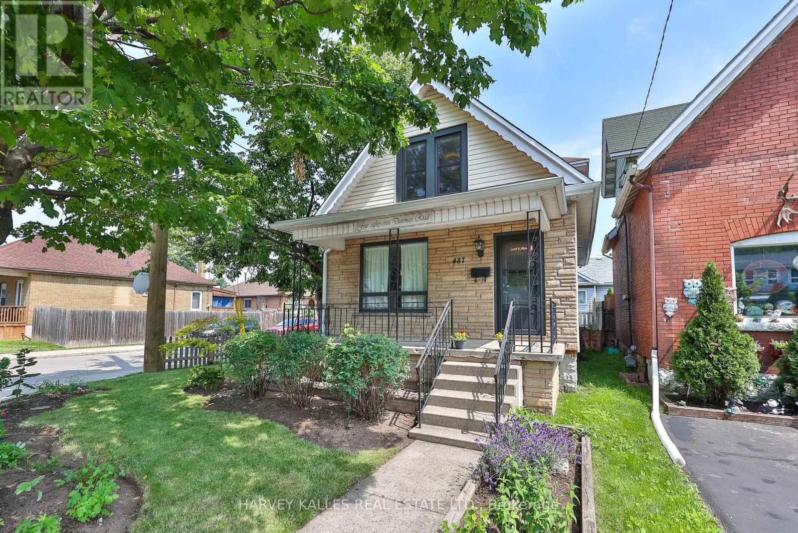 487 DUNSMURE ROAD, Hamilton, Ontario