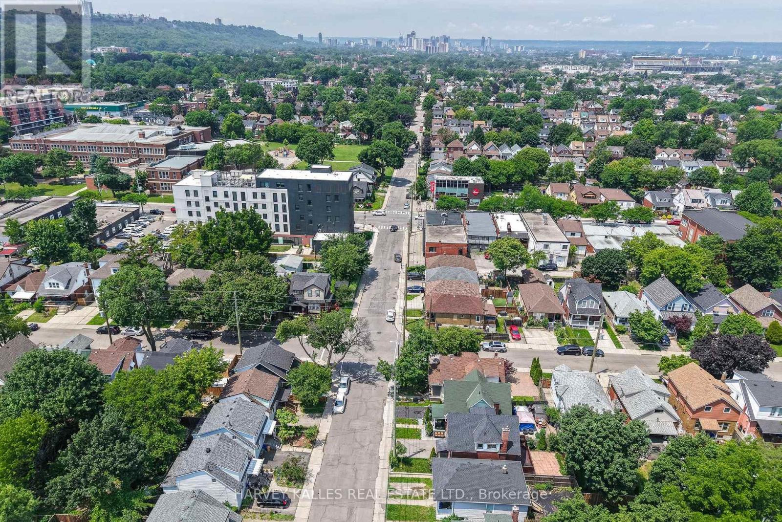 487 Dunsmure Road, Hamilton, Ontario L8H 1G8 - Photo 33 - X13509322