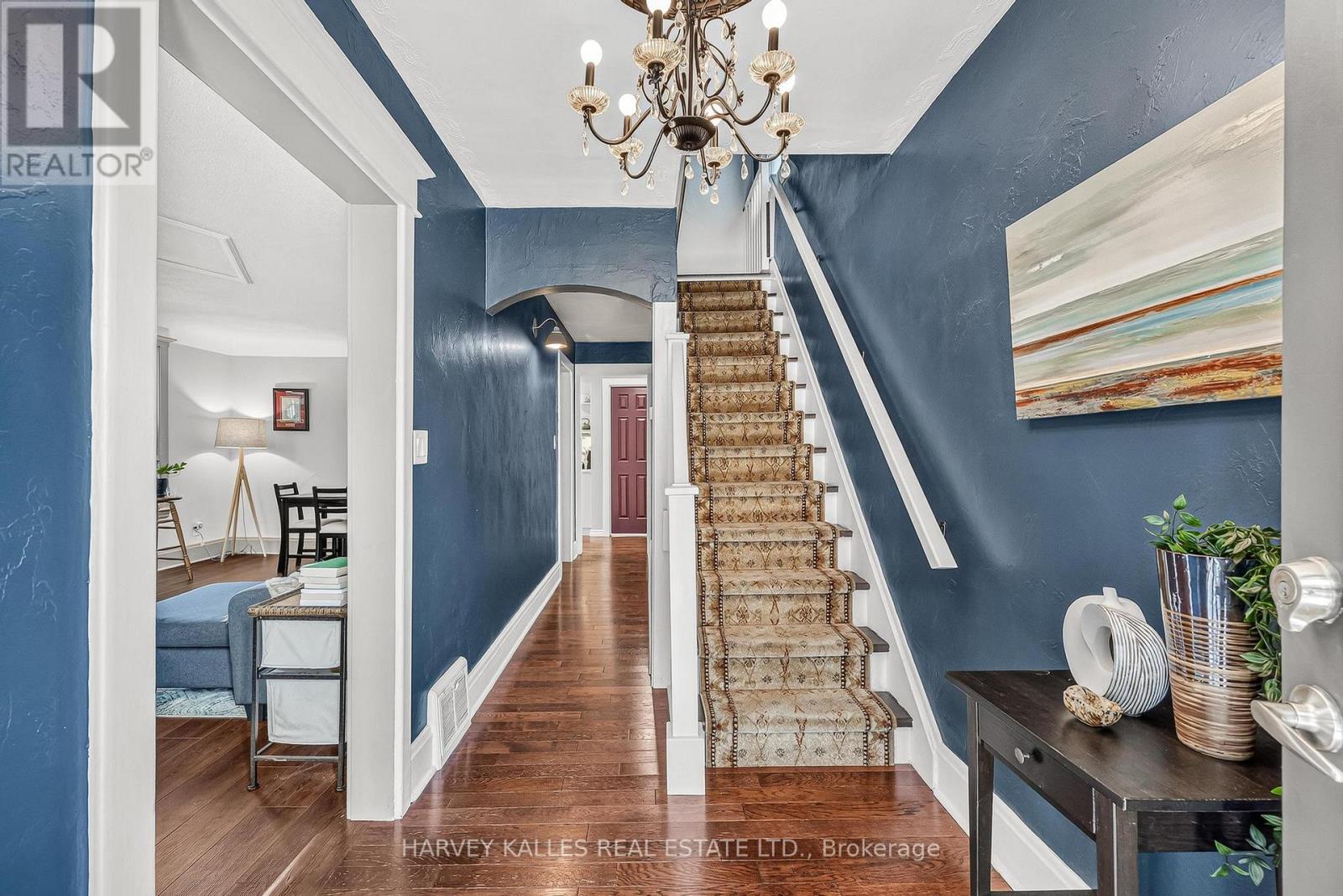 487 Dunsmure Road, Hamilton, Ontario L8H 1G8 - Photo 7 - X13509322
