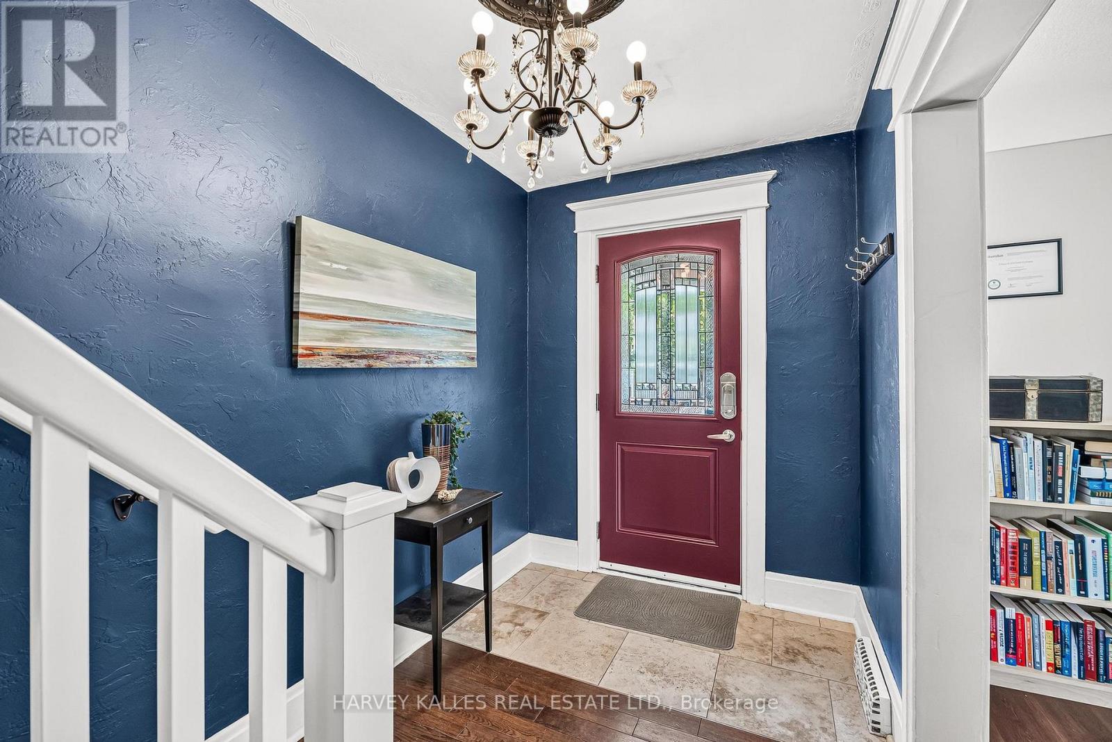 487 Dunsmure Road, Hamilton, Ontario L8H 1G8 - Photo 8 - X13509322