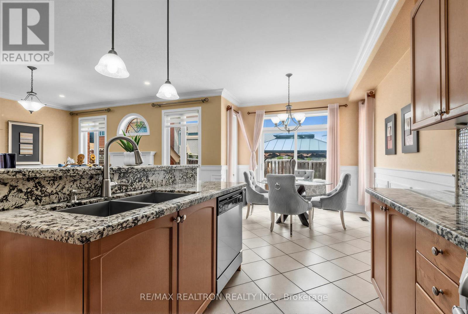 78 Oakborough Drive, Markham, Ontario  L6B 0H4 - Photo 15 - N13509452
